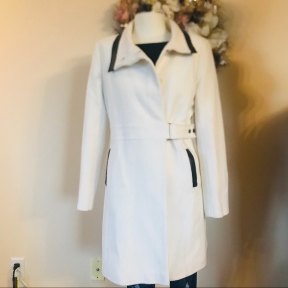 Via Spiga Jackets & Blazers - Via Spiga Winter White Coat